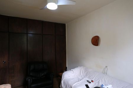 Quarto de apartamento à venda com 4 quartos, 238m² em Santa Efigênia, Belo Horizonte