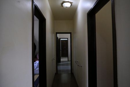 Apartamento à venda com 238m², 4 quartos e 2 vagasCorredor