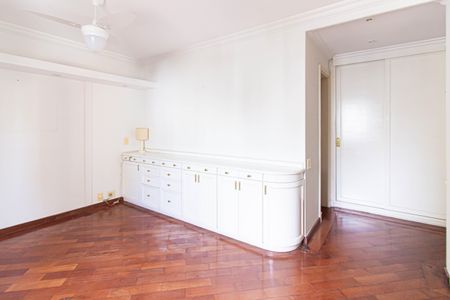 Apartamento à venda com 203m², 4 quartos e 3 vagasSuíte 4