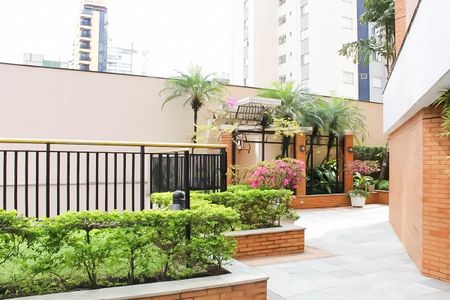 Apartamento à venda com 203m², 4 quartos e 3 vagasEntrada