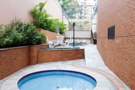 Apartamento à venda com 203m², 4 quartos e 3 vagasPiscina