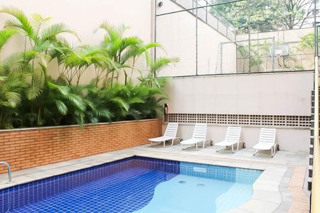 Apartamento à venda com 203m², 4 quartos e 3 vagasPiscina