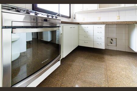 Apartamento à venda com 203m², 4 quartos e 3 vagasCozinha