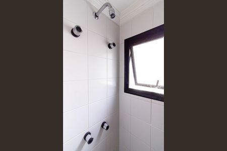 Apartamento à venda com 203m², 4 quartos e 3 vagasBanheiro da Suíte 2