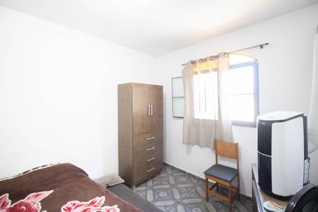 Casa para alugar com 69m², 2 quartos e sem vagaQuarto 1