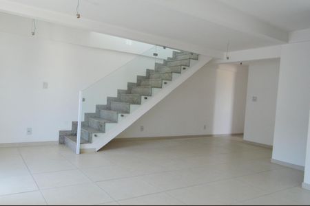 Sala de apartamento para alugar com 4 quartos, 80m² em Pechincha, Rio de Janeiro