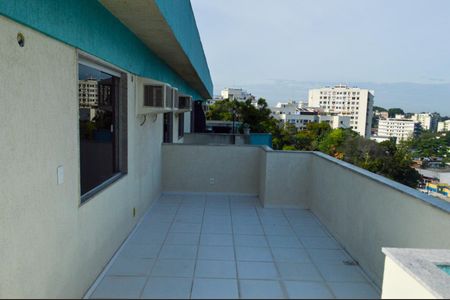 Apartamento para alugar com 80m², 4 quartos e 1 vagaCobertura