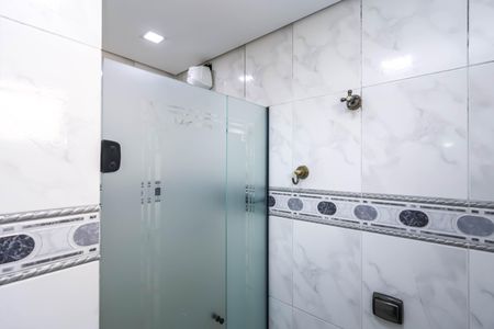 Apartamento à venda com 62m², 2 quartos e 1 vagaBanheiro Social