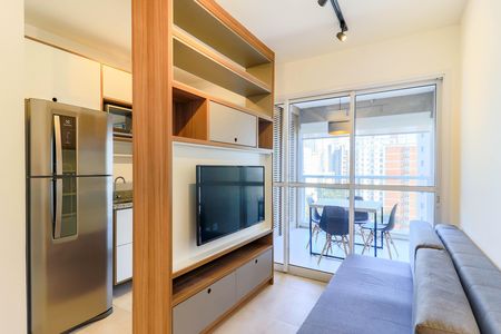 Sala de apartamento para alugar com 1 quarto, 35m² em Santo Amaro, São Paulo