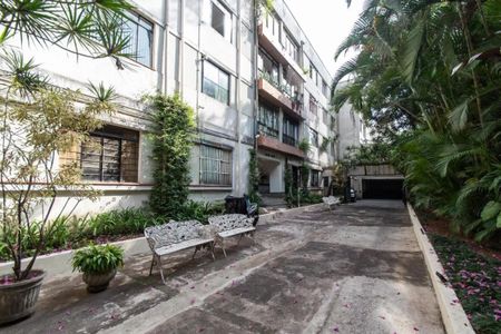 Apartamento à venda com 214m², 2 quartos e 1 vaga Apartamento à venda com 214m², 2 quartos e 1 vagaÁrea comum