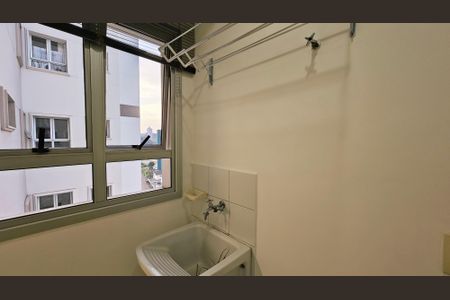 Apartamento à venda com 58m², 2 quartos e 2 vagas Apartamento à venda com 58m², 2 quartos e 2 vagasCozinha e Área de Serviço