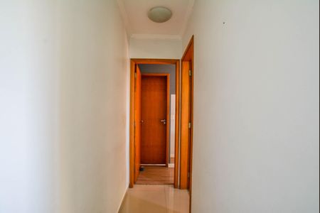 Corredor de apartamento à venda com 2 quartos, 104m² em Jardim Ana Maria, Santo André