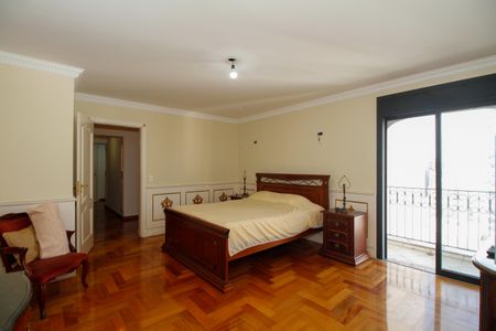 Apartamento à venda com 669m², 5 quartos e 5 vagasSuíte 5