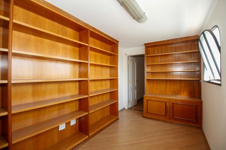 Apartamento à venda com 669m², 5 quartos e 5 vagasQuarto 3 (Cobertura)