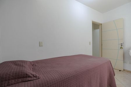 Casa para alugar com 238m², 4 quartos e 2 vagasQuarto 2