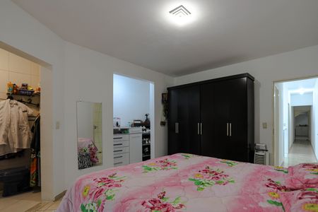 Casa para alugar com 238m², 4 quartos e 2 vagasQuarto 1 - Suíte