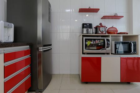 Casa para alugar com 238m², 4 quartos e 2 vagasCozinha