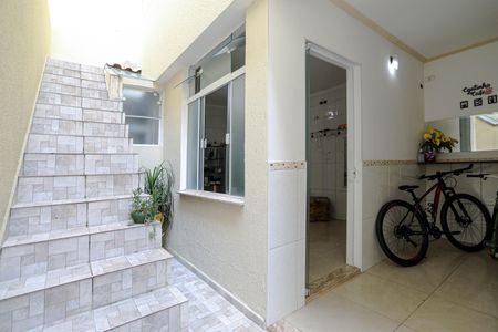Casa para alugar com 238m², 4 quartos e 2 vagasCorredor de Serviço
