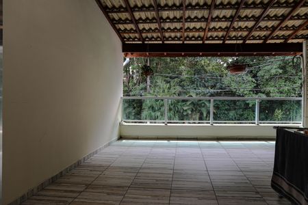 Casa para alugar com 238m², 4 quartos e 2 vagasVaranda