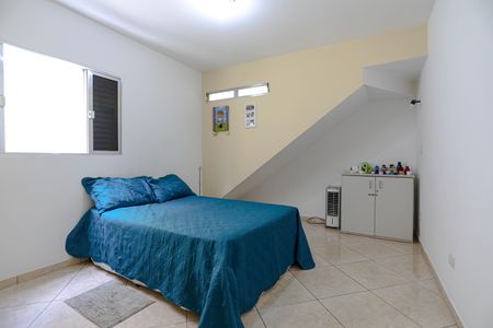 Casa para alugar com 238m², 4 quartos e 2 vagasQuarto 3