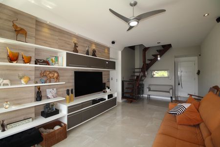 Sala de apartamento à venda com 4 quartos, 245m² em Jacarepaguá, Rio de Janeiro