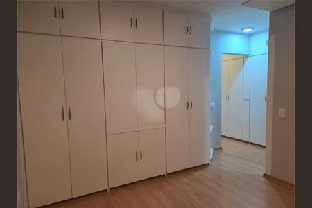 Apartamento à venda com 2 quartos, 127m² em Morumbi, São Paulo