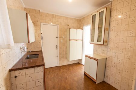 Apartamento à venda com 70m², 2 quartos e sem vagaCozinha