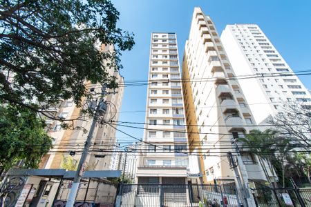 Apartamento à venda com 70m², 2 quartos e sem vagaFachada