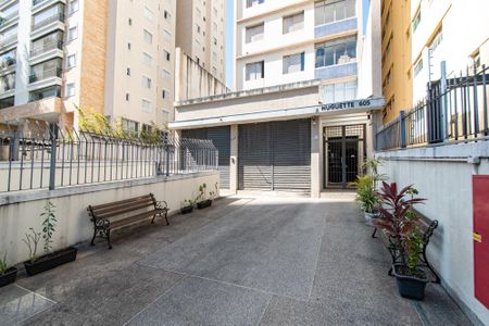 Apartamento à venda com 70m², 2 quartos e sem vagaÁrea comum