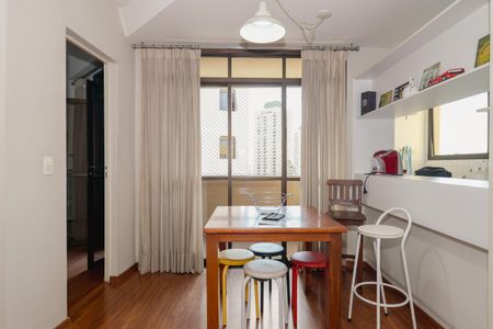 Apartamento para alugar com 57m², 1 quarto e 1 vagaSala