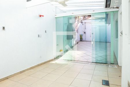 Área Externa de casa à venda com 2 quartos, 120m² em Alto da Lapa, São Paulo