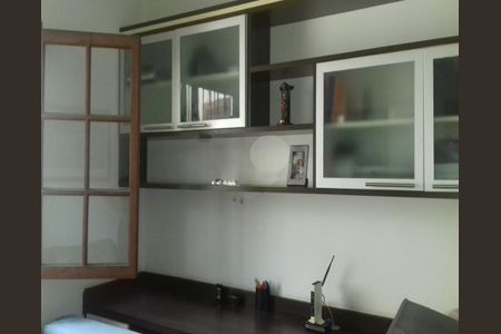 Casa à venda com 3 quartos, 176m² em Cidade Ademar, São Paulo