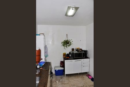 Apartamento à venda com 58m², 2 quartos e 1 vagaCozinha