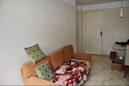 Apartamento à venda com 58m², 2 quartos e 1 vagaSala