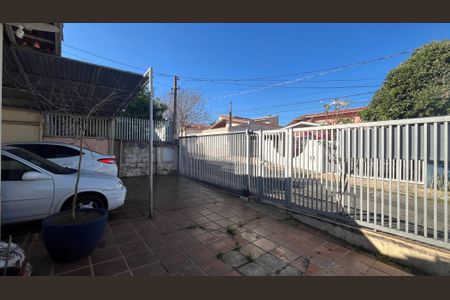 Casa à venda com 175m², 2 quartos e 2 vagas Casa à venda com 175m², 2 quartos e 2 vagasÁrea Externa