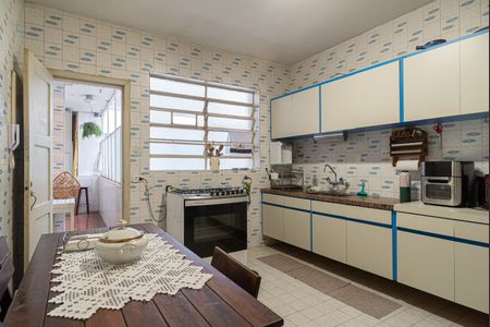 Apartamento à venda com 161m², 3 quartos e 1 vagaCozinha