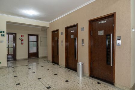 Apartamento à venda com 161m², 3 quartos e 1 vagaÁrea comum - Elevadores