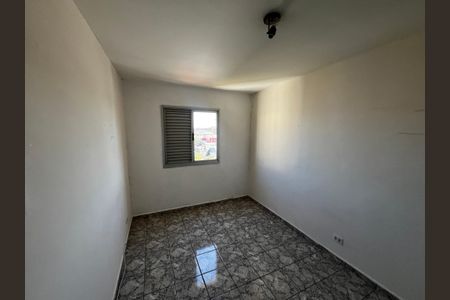 Quarto 1 de apartamento para alugar com 2 quartos, 62m² em Jardim Marilu, São Paulo