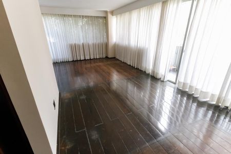Apartamento à venda com 157m², 3 quartos e 3 vagasSala