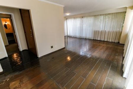 Apartamento à venda com 157m², 3 quartos e 3 vagasSala