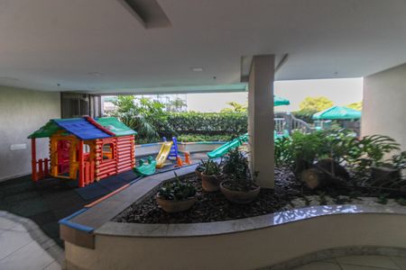 Apartamento à venda com 82m², 3 quartos e 1 vaga Apartamento à venda com 82m², 3 quartos e 1 vagaÁrea comum