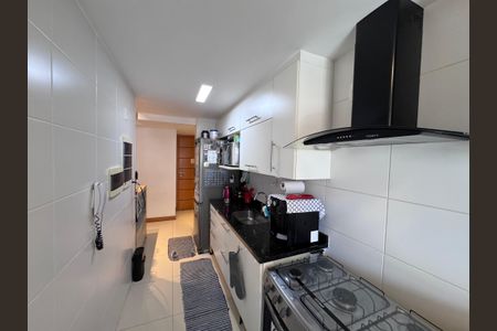 Apartamento à venda com 82m², 3 quartos e 1 vaga Apartamento à venda com 82m², 3 quartos e 1 vagaCozinha e Área de Serviço