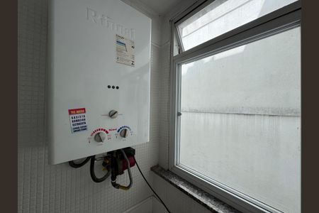 Apartamento à venda com 85m², 3 quartos e 2 vagasCozinha e Área de Serviço