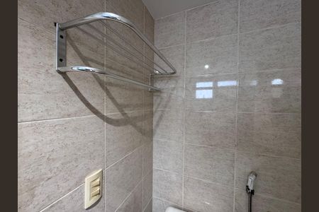 Apartamento à venda com 85m², 3 quartos e 2 vagasSuíte - Banheiro