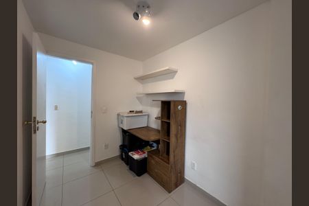 Apartamento à venda com 85m², 3 quartos e 2 vagasQuarto 2