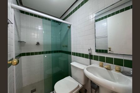 Apartamento à venda com 85m², 3 quartos e 2 vagasBanheiro Social