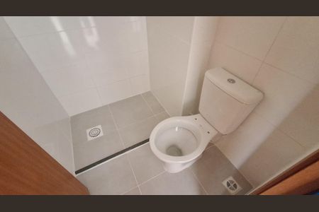 Apartamento para alugar com 40m², 2 quartos e sem vagaBanheiro