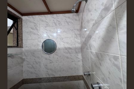 Apartamento à venda com 90m², 2 quartos e 1 vaga Apartamento à venda com 90m², 2 quartos e 1 vagaBanheiro da Suíte