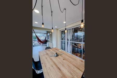 Apartamento à venda com 120m², 2 quartos e 2 vagasVaranda da Sala