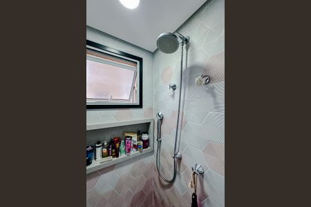 Apartamento à venda com 120m², 2 quartos e 2 vagasBanheiro da Suíte